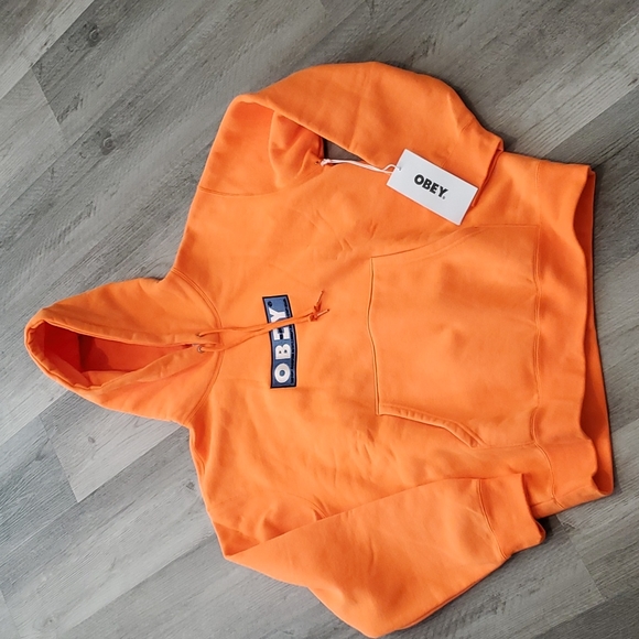 Obey Other - Obey Pullover Hoodie size Medium